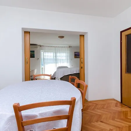 Zdenka Apartment