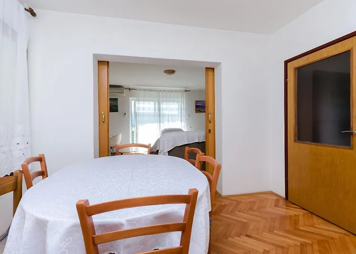 Zdenka Apartment